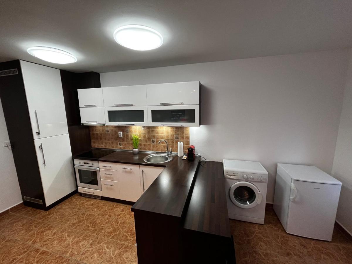 Apartman Nico Dunajska Streda Luaran gambar